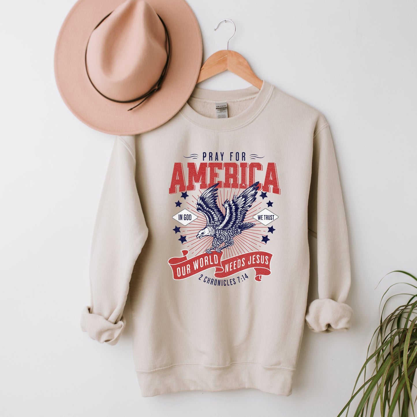 Pray For America | Sweatshirt