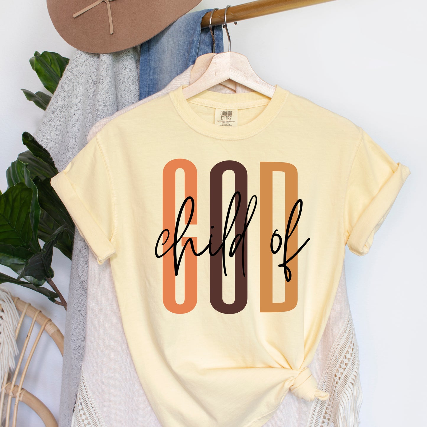 Child Of God Cursive | Garment Dyed Tee