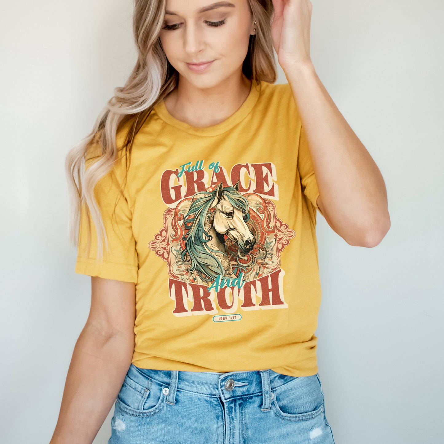 Grace Horse | Short Sleeve Crew Neck