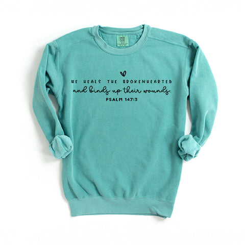 He Heals The Brokenhearted | Garment Dyed Sweatshirt