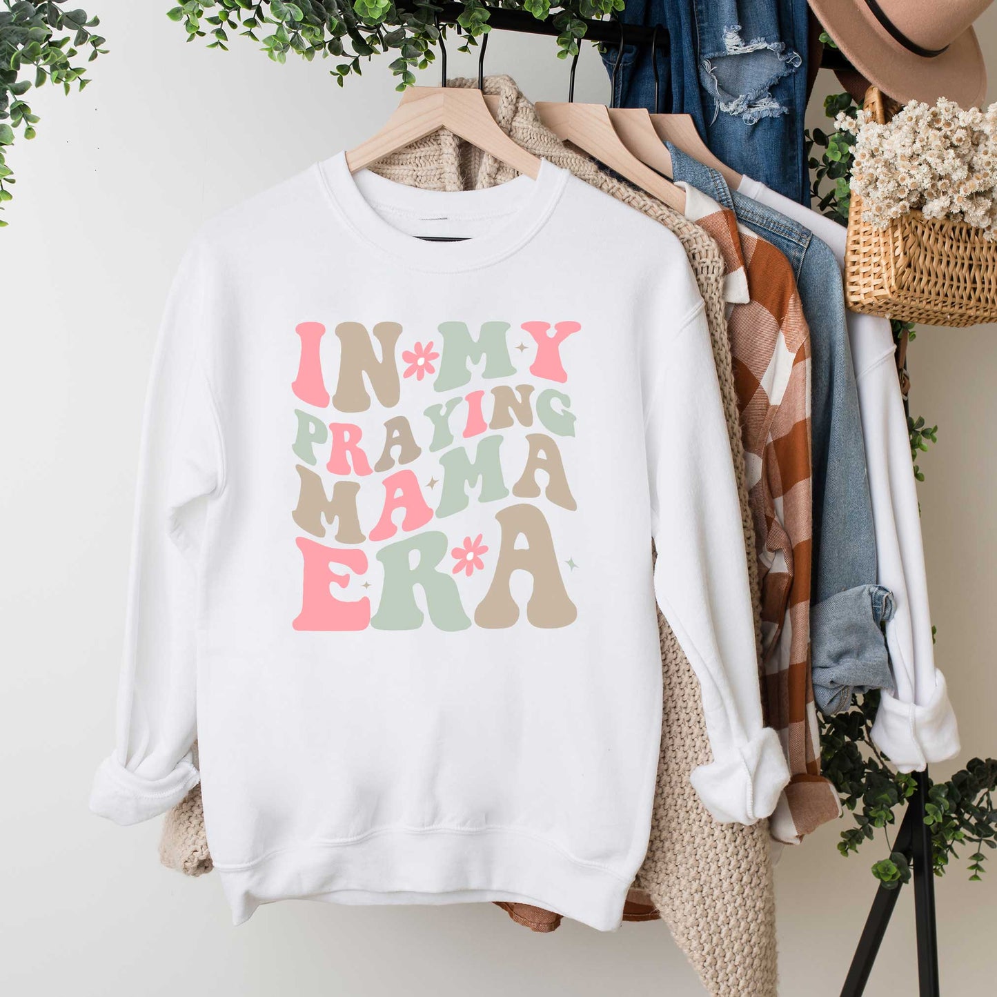 Praying Mama Era | Graphic Sweatshirt