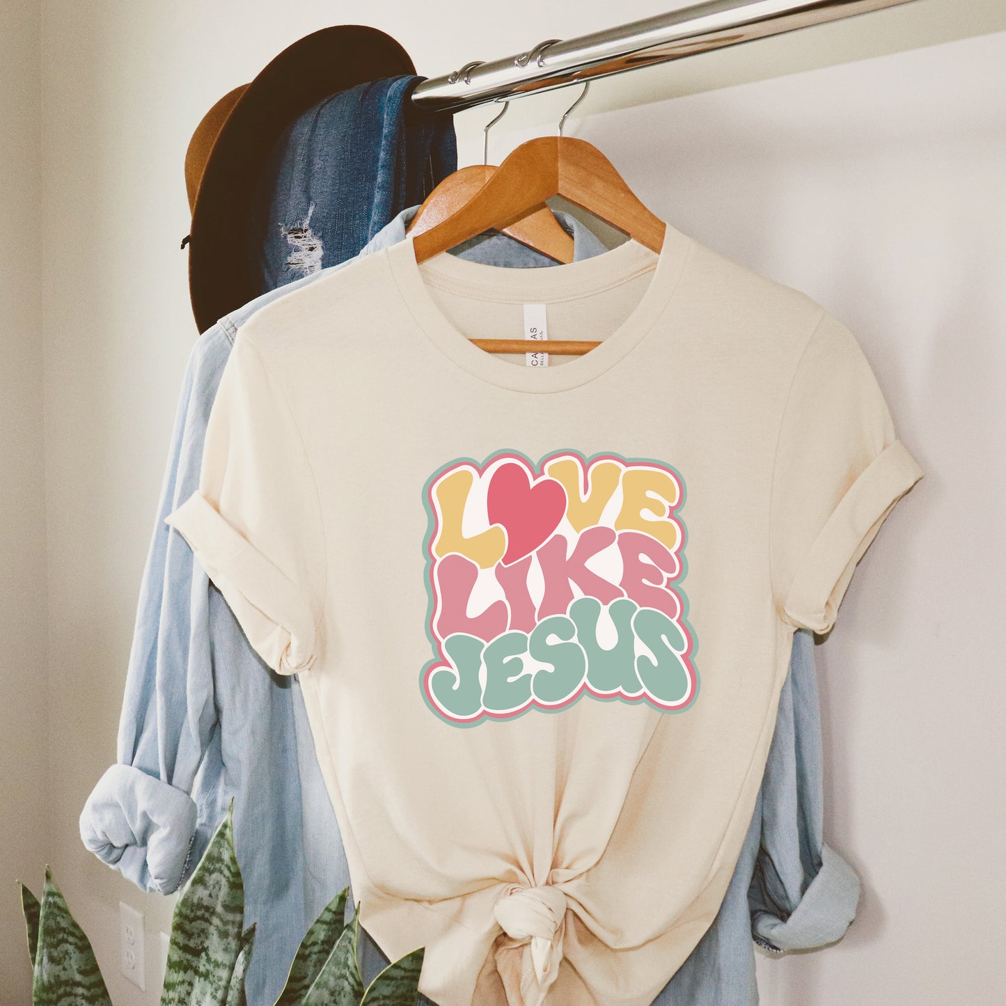 Love Like Jesus Heart | Short Sleeve Crew Neck
