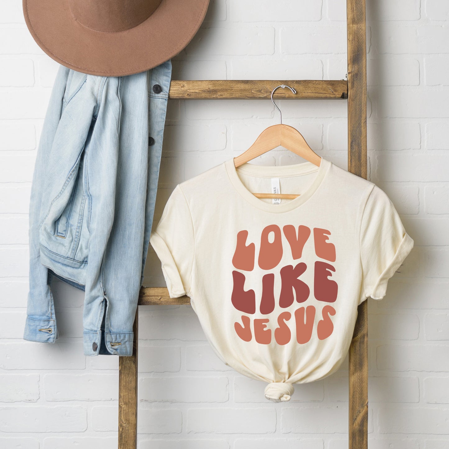 Retro Love Like Jesus | Short Sleeve Crew Neck