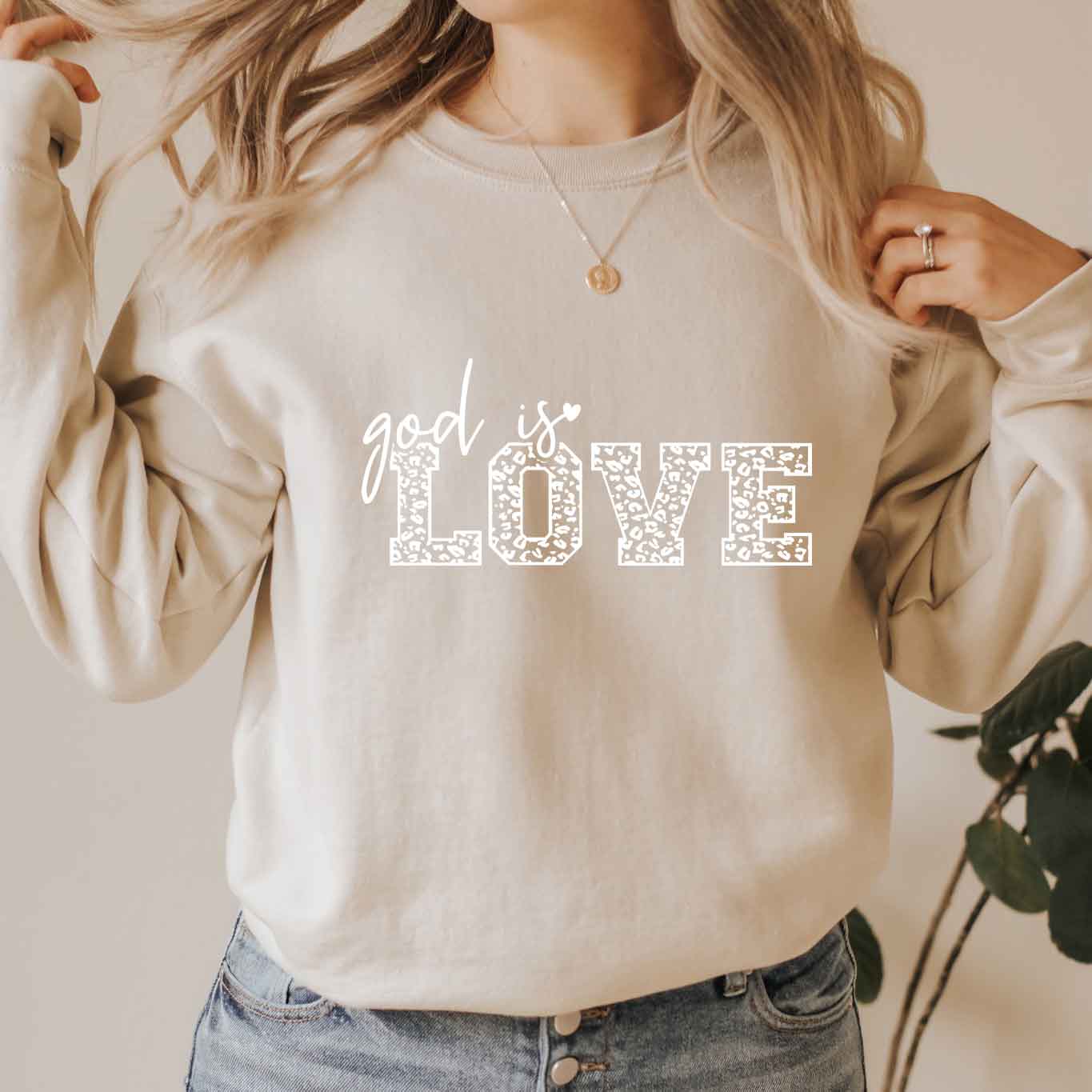 God Is Love Leopard | Sweatshirt