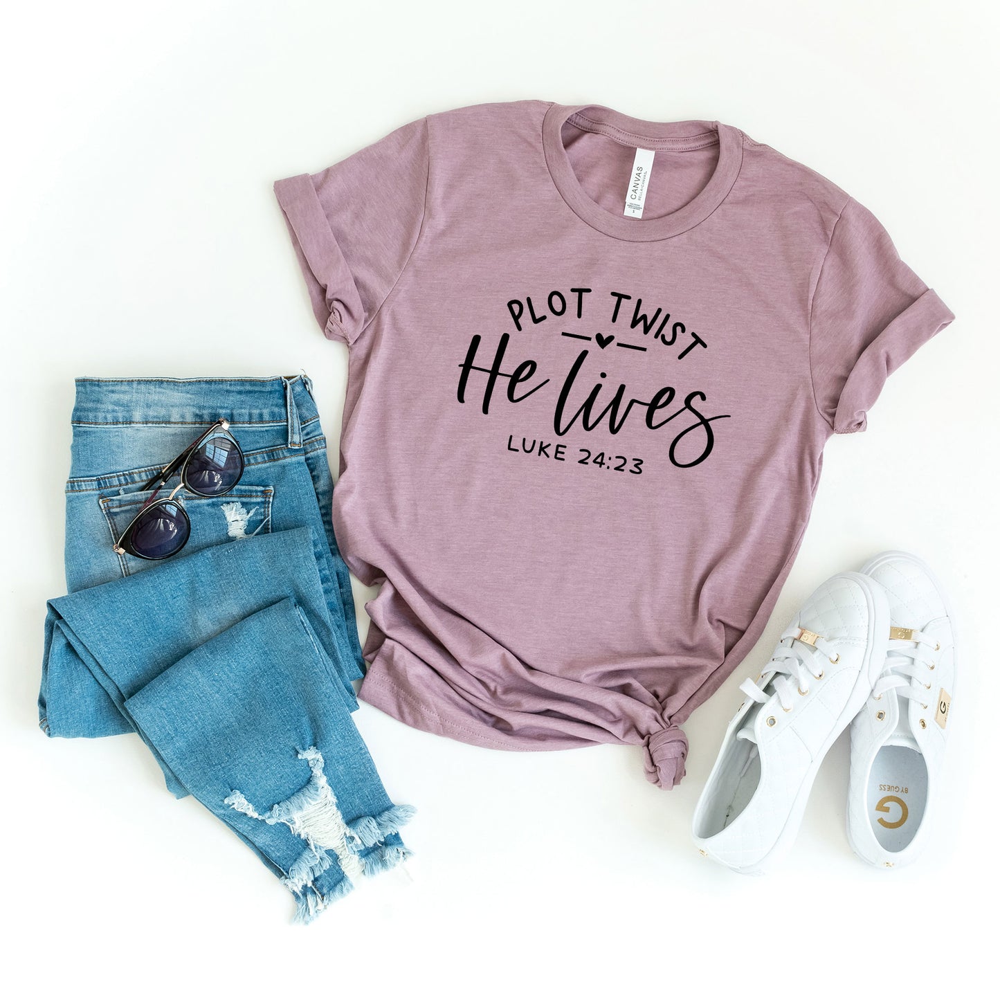 Plot Twist He Lives Heart | Short Sleeve Crew Neck