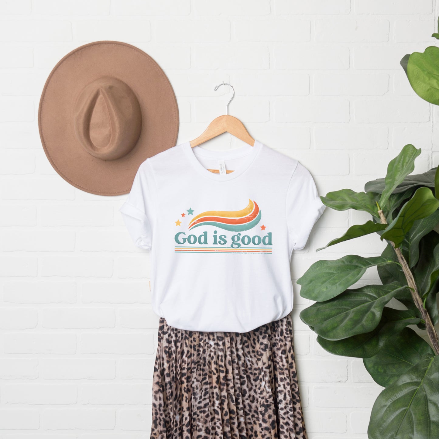 Retro God Is Good | Short Sleeve Crew Neck
