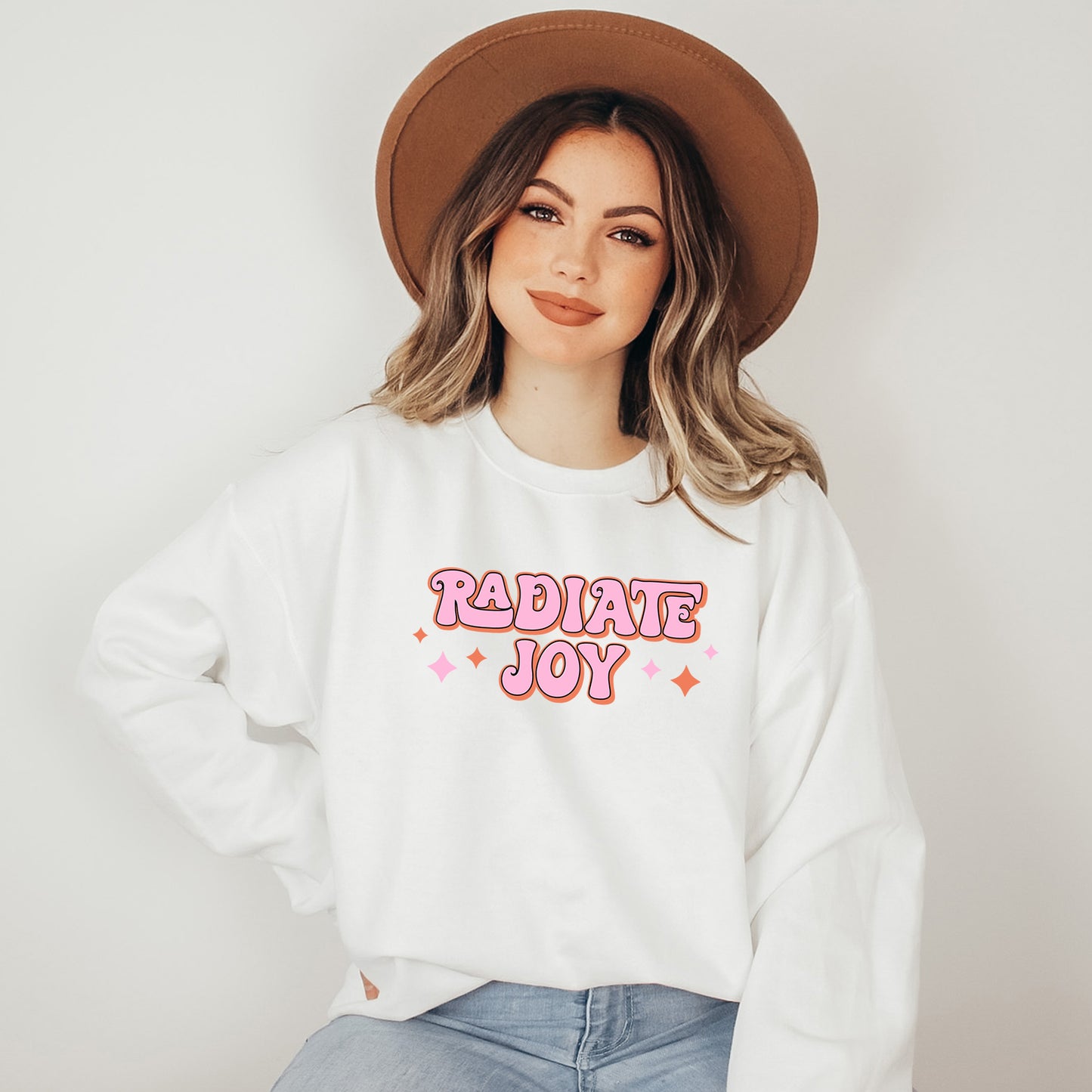 Radiate Joy | Sweatshirt