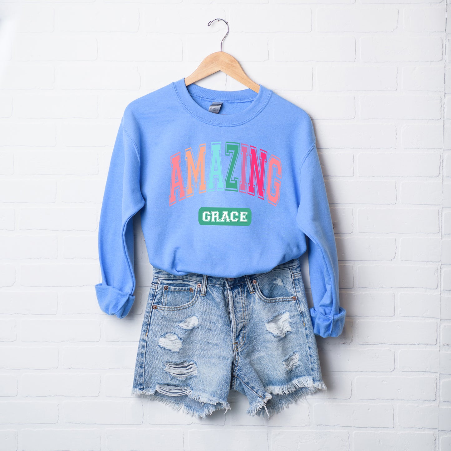 Grace Block Colorful | Graphic Sweatshirt