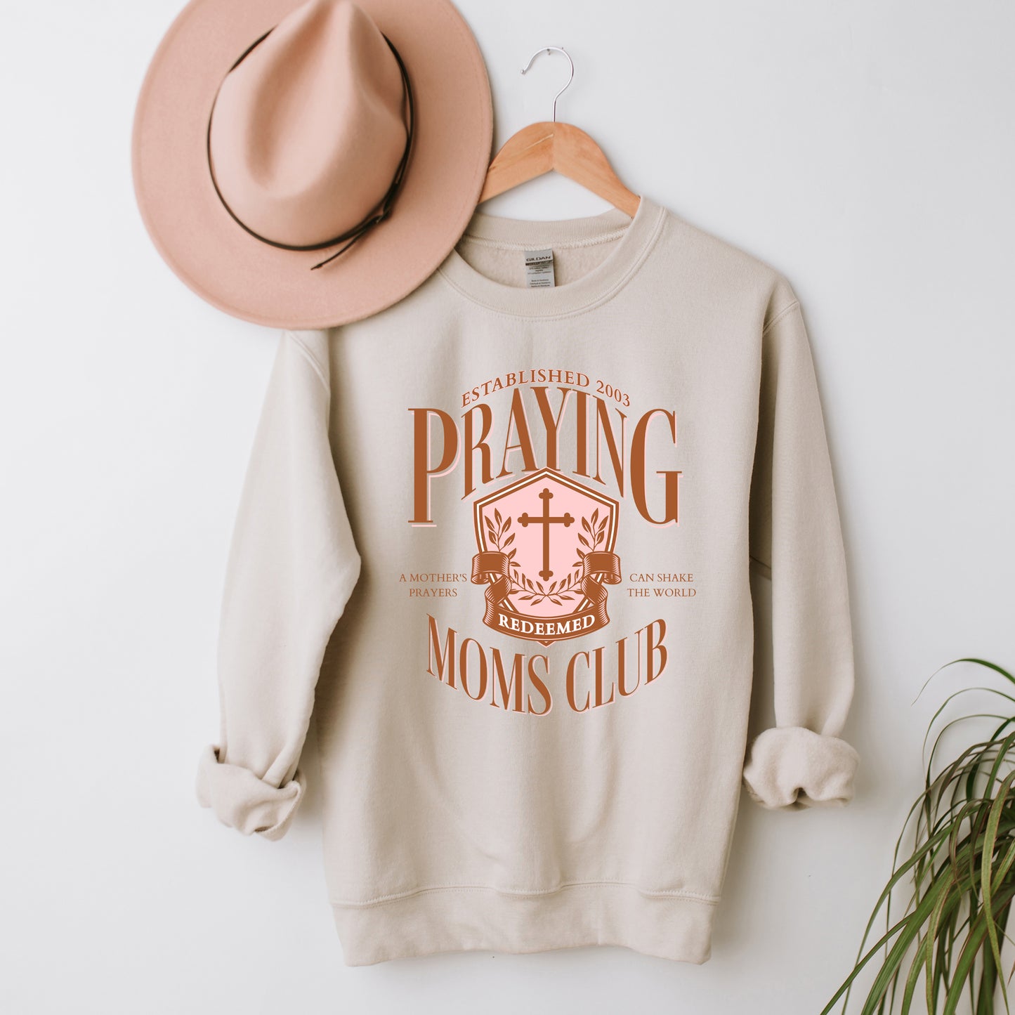 Praying Moms Club Cross | Sweatshirt