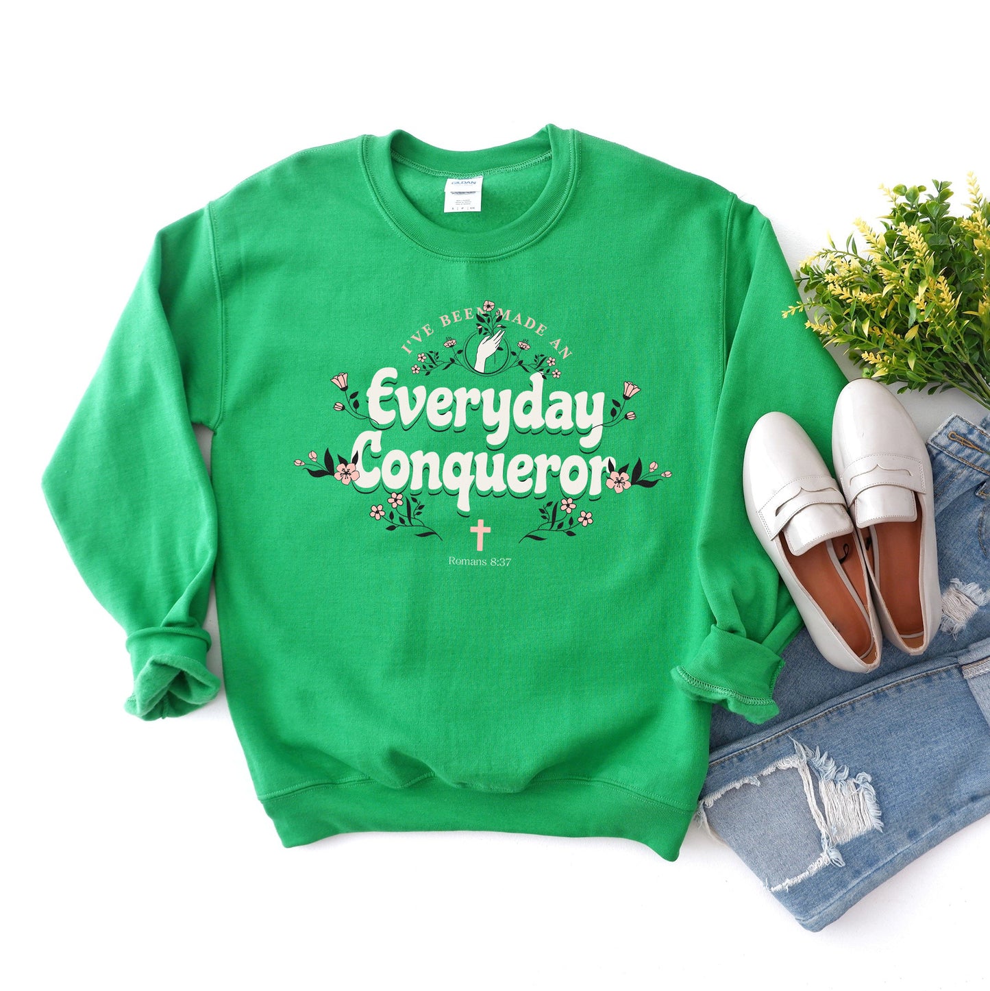 Everyday Conqueror | Graphic Sweatshirt