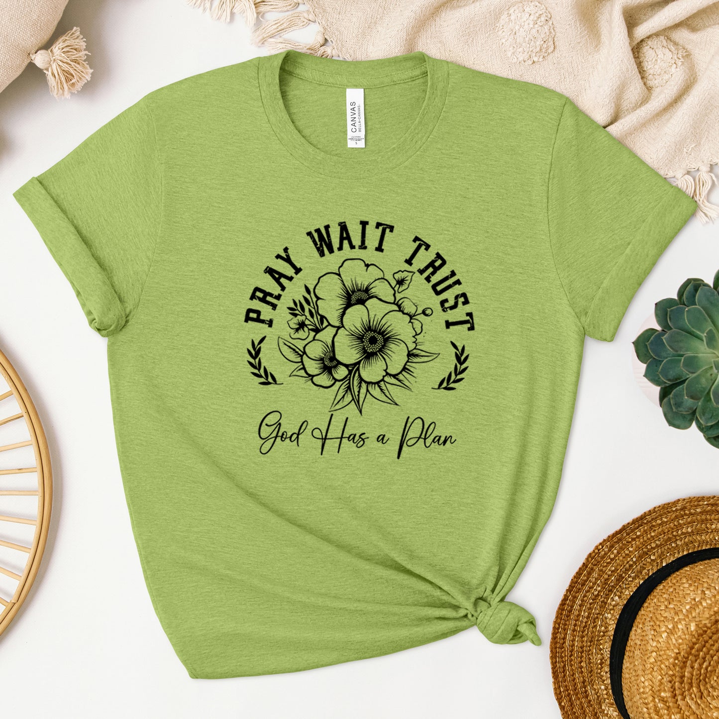 Pray Wait Trust Flowers | Short Sleeve Crew Neck