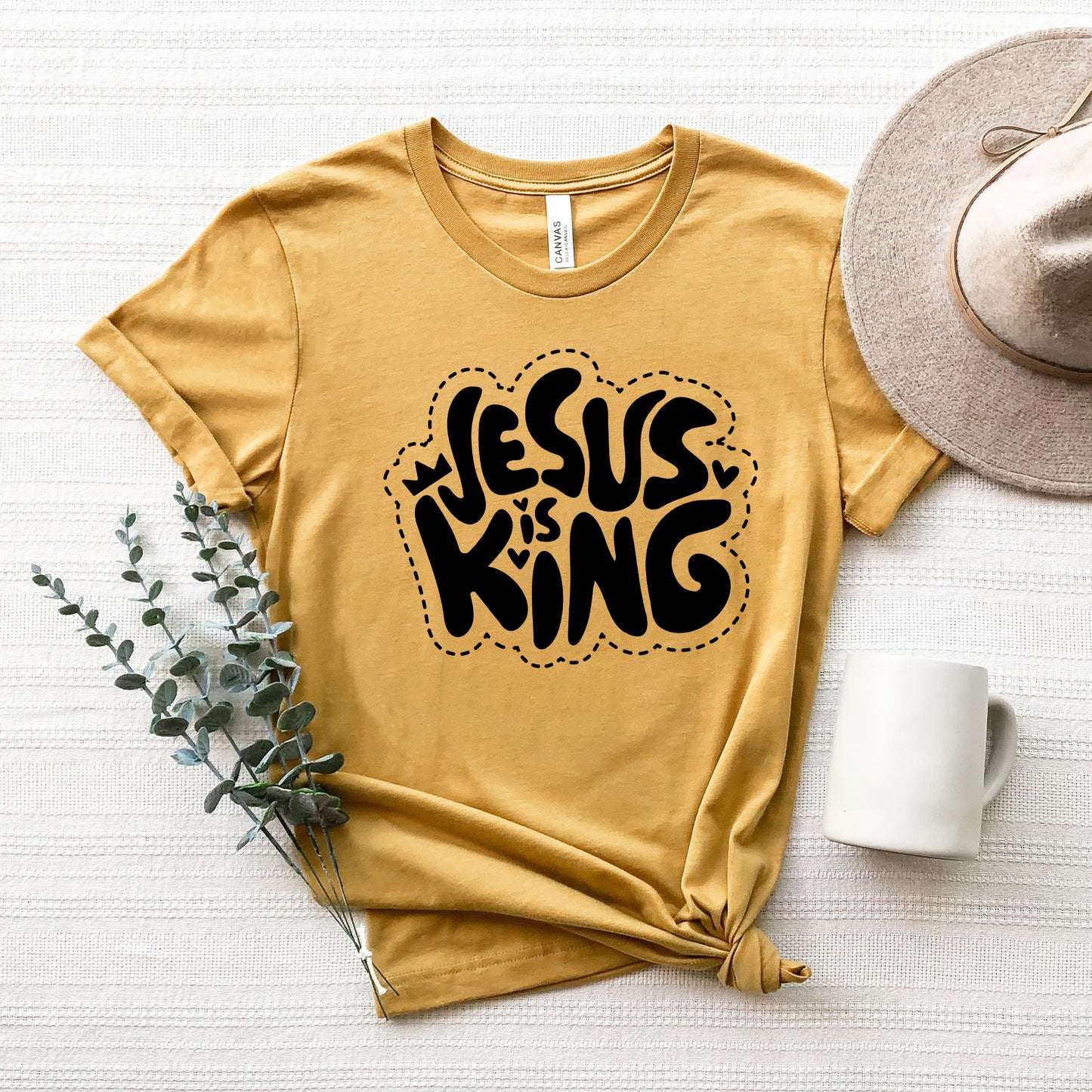 Jesus Is King Hearts | Short Sleeve Crew Neck