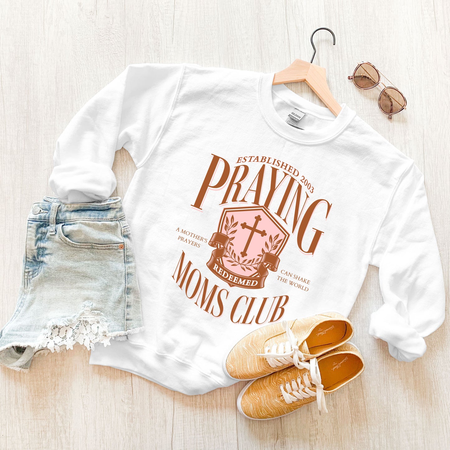 Praying Moms Club Cross | Sweatshirt