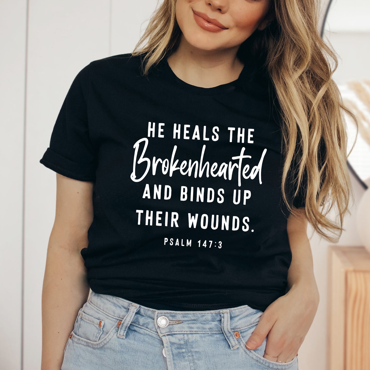 He Heals The Brokenhearted Script | Short Sleeve Crew Neck