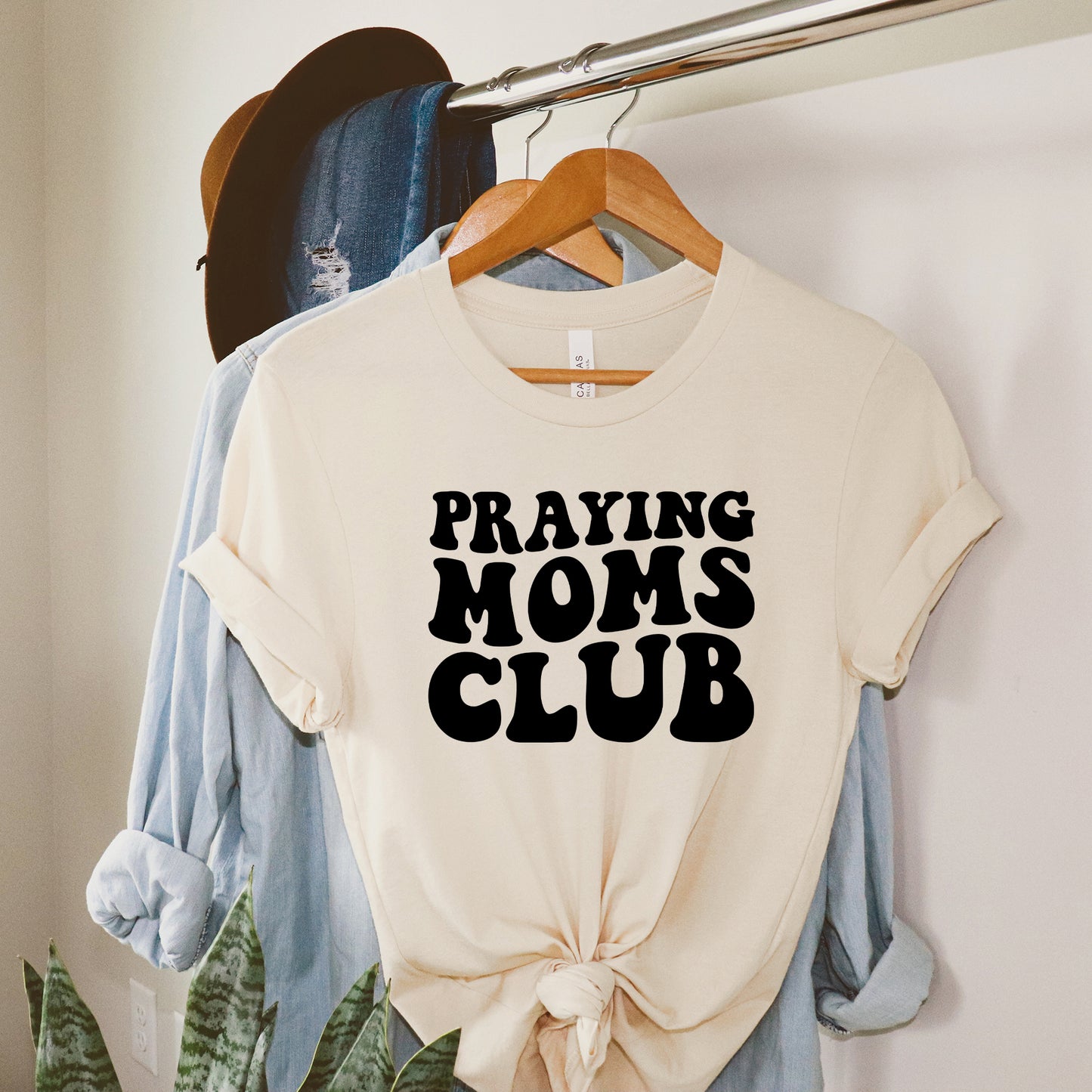 Praying Moms Club | Short Sleeve Crew Neck