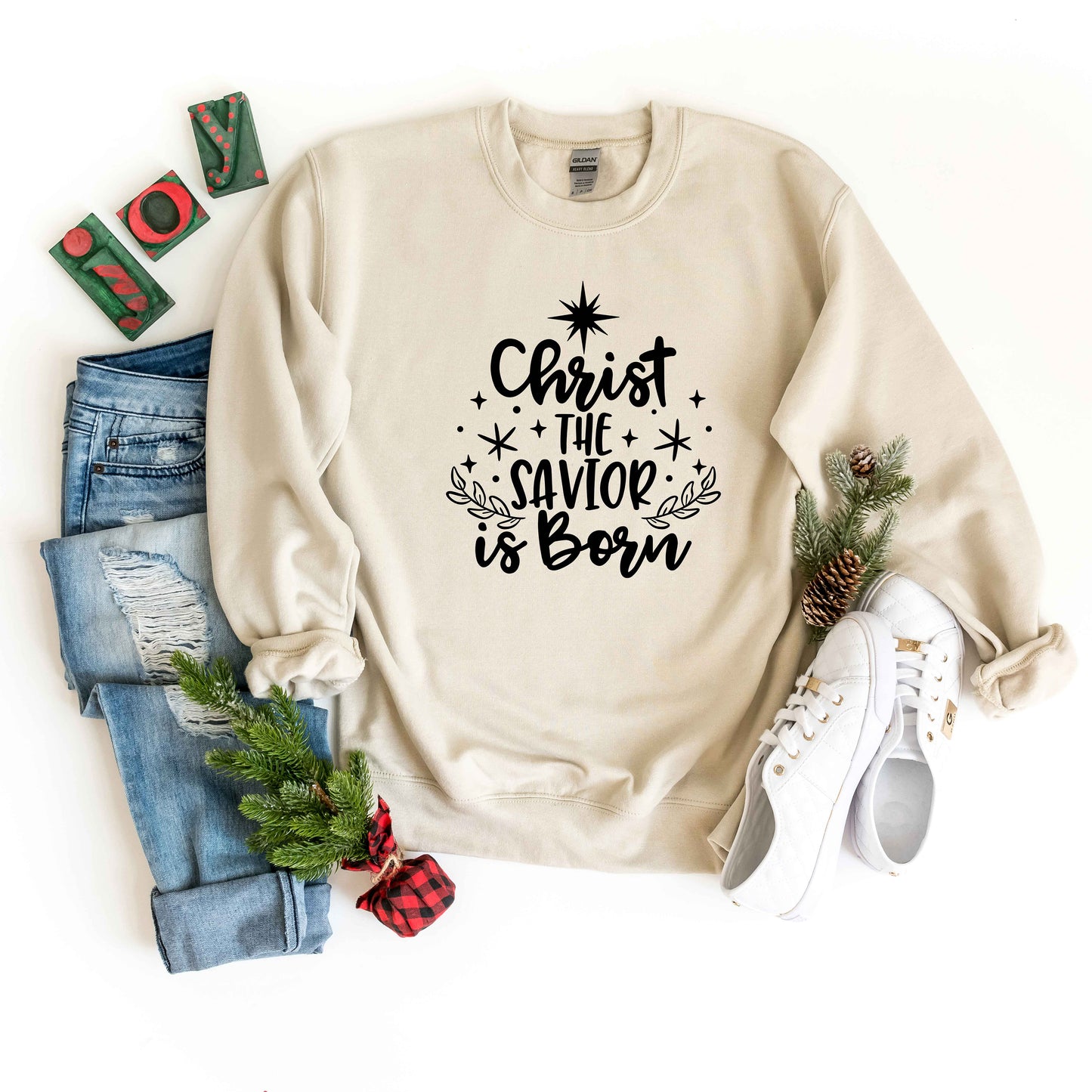 The Savior Is Born Star | Sweatshirt
