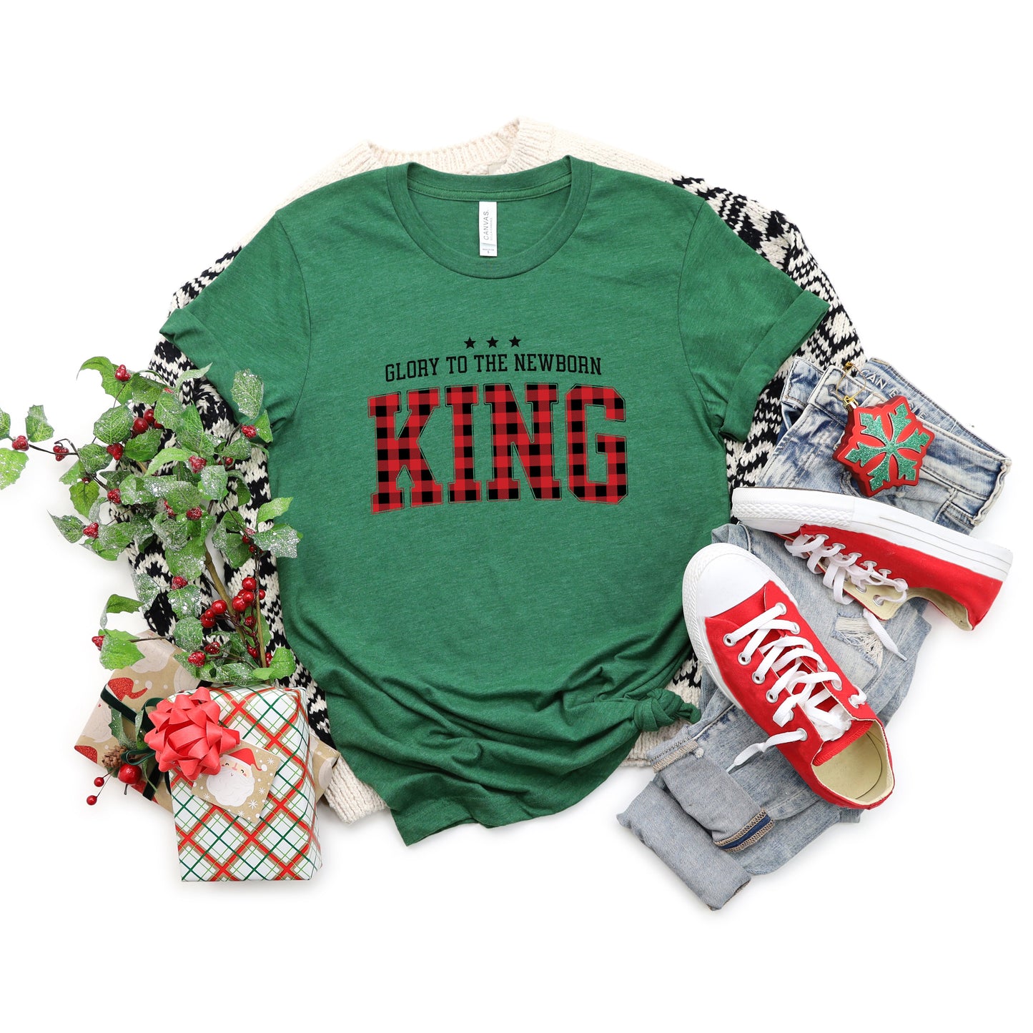Glory To The Newborn King Plaid | Short Sleeve Crew Neck