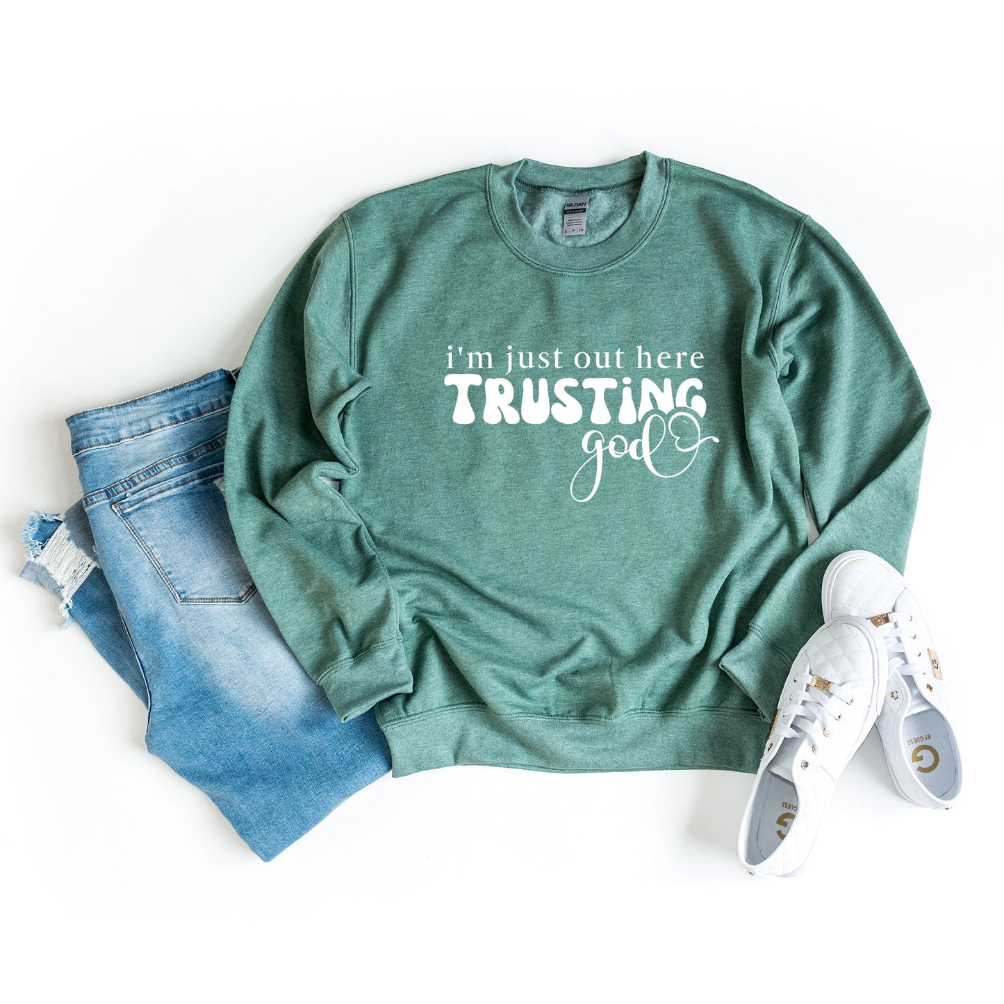 I'm Out Here Trusting God Retro | Sweatshirt