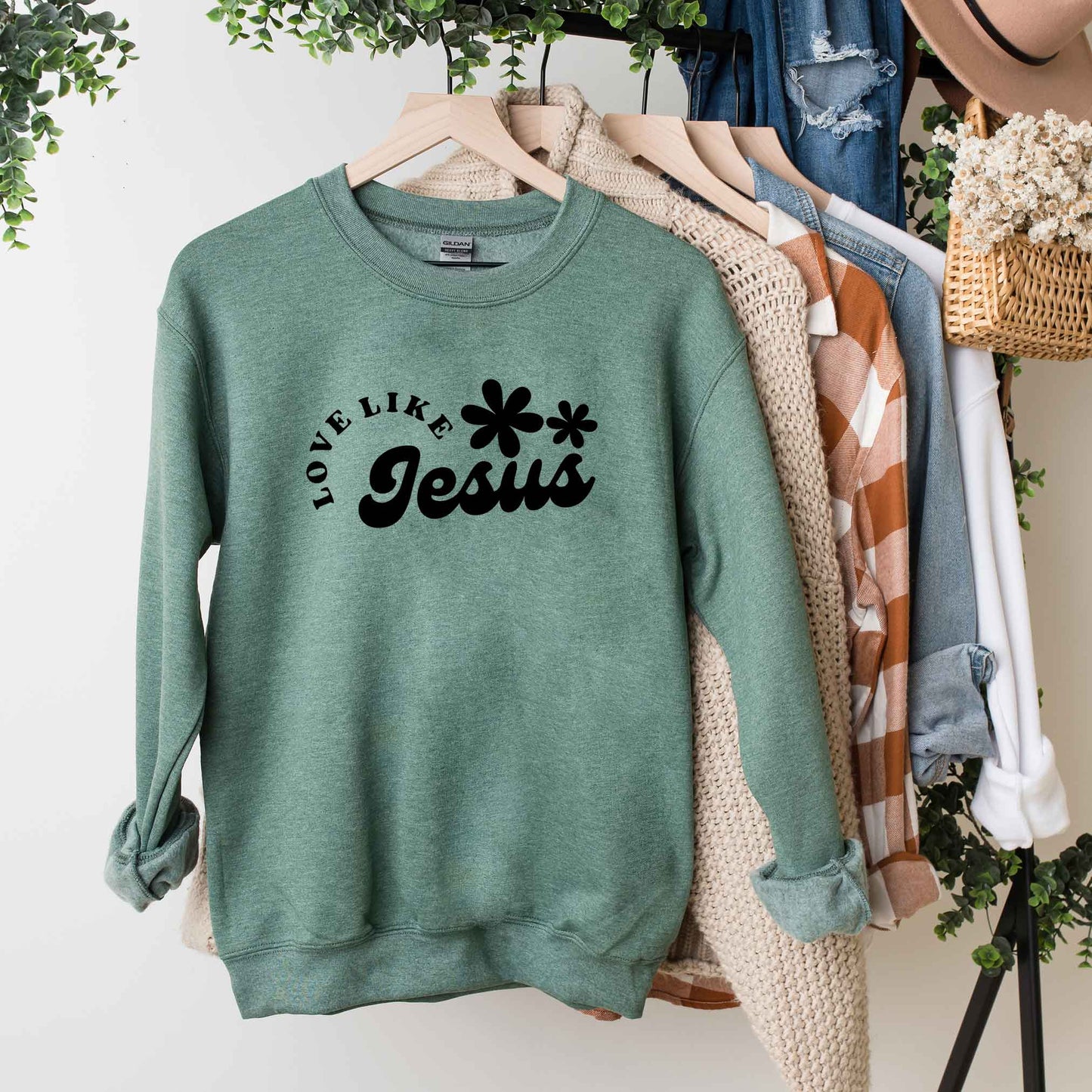 Love Like Jesus Flowers | Sweatshirt