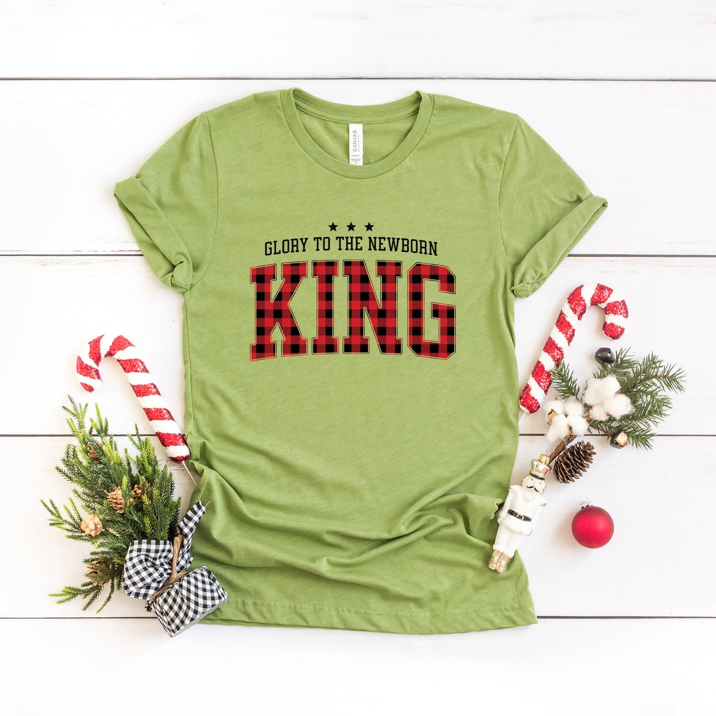 Glory To The Newborn King Plaid | Short Sleeve Crew Neck