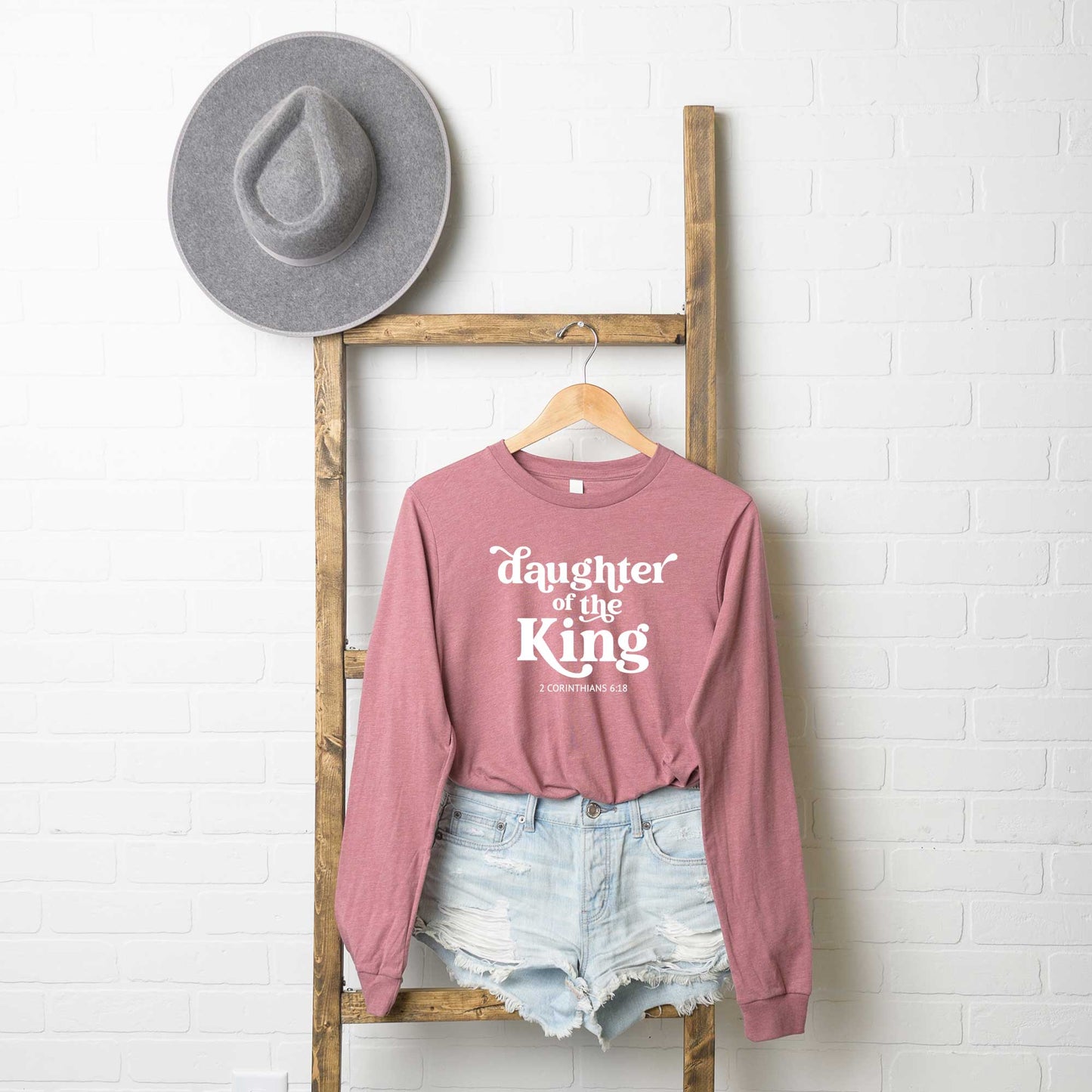 Daughter Of The King | Long Sleeve Crew Neck