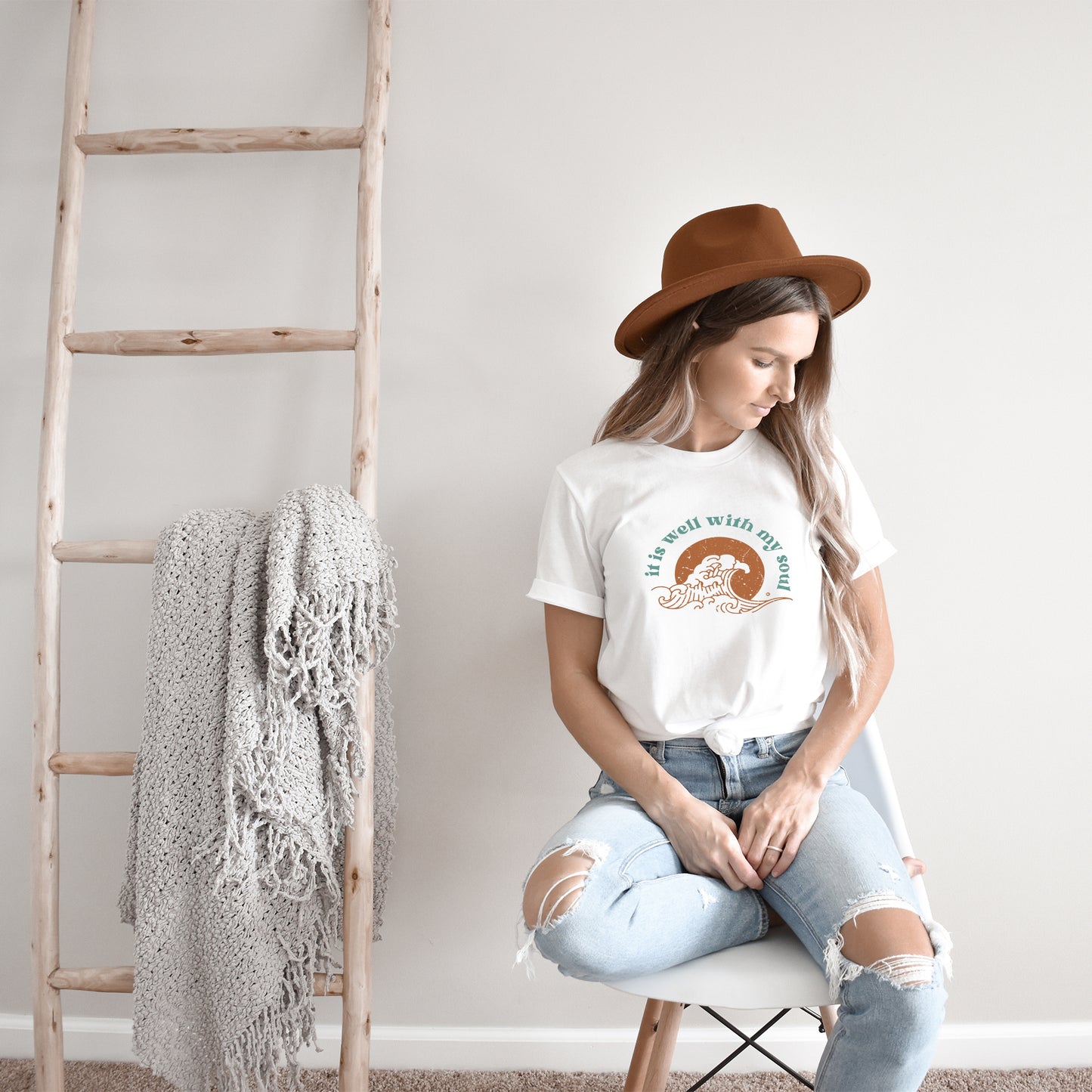 It Is Well Colorful | Short Sleeve Crew Neck