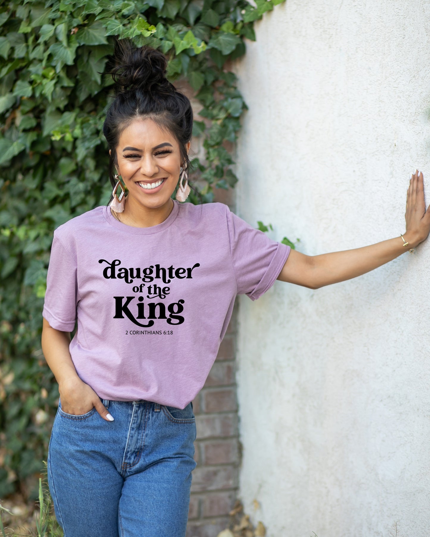 Daughter Of The King | Short Sleeve Crew Neck