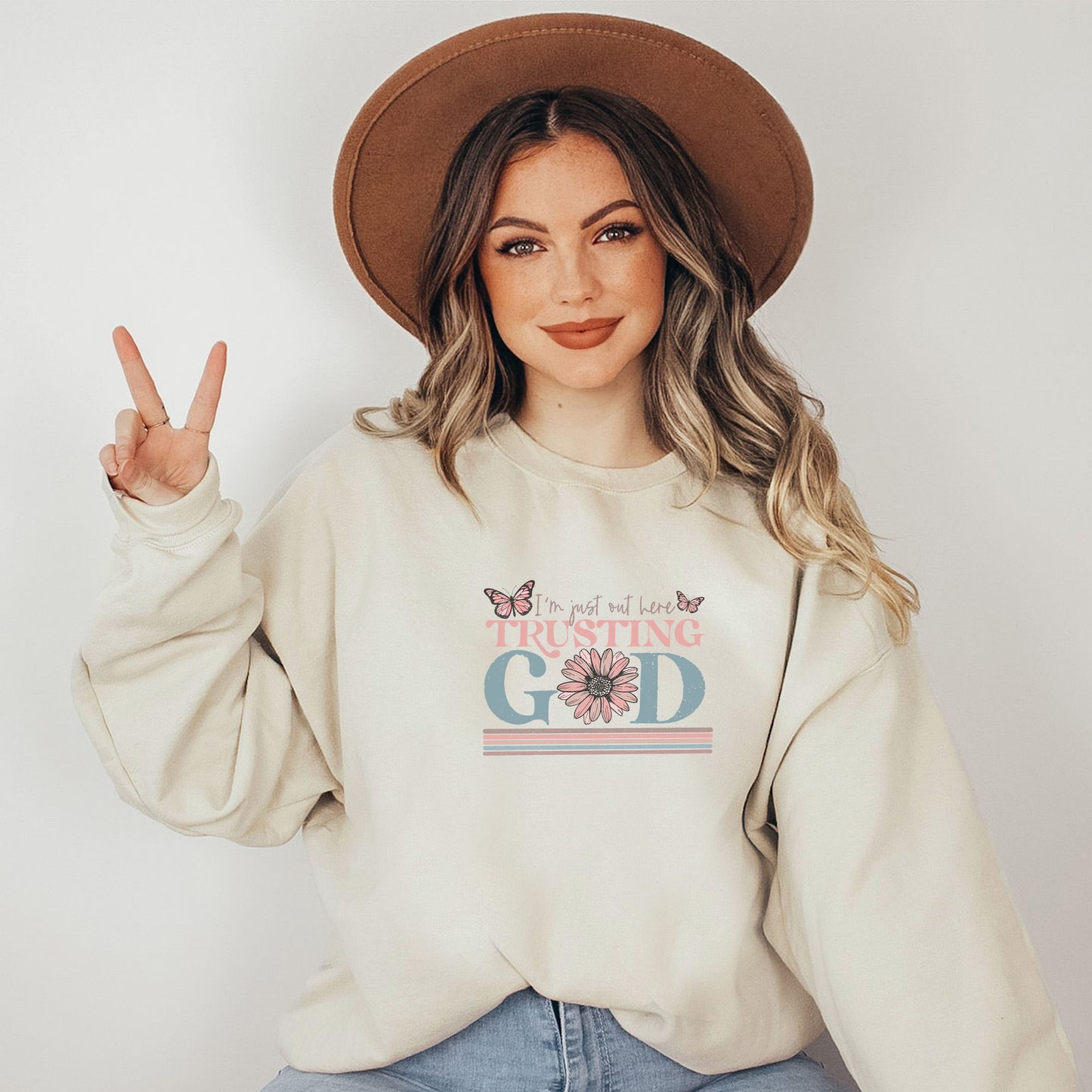 Trusting God Flowers | Sweatshirt